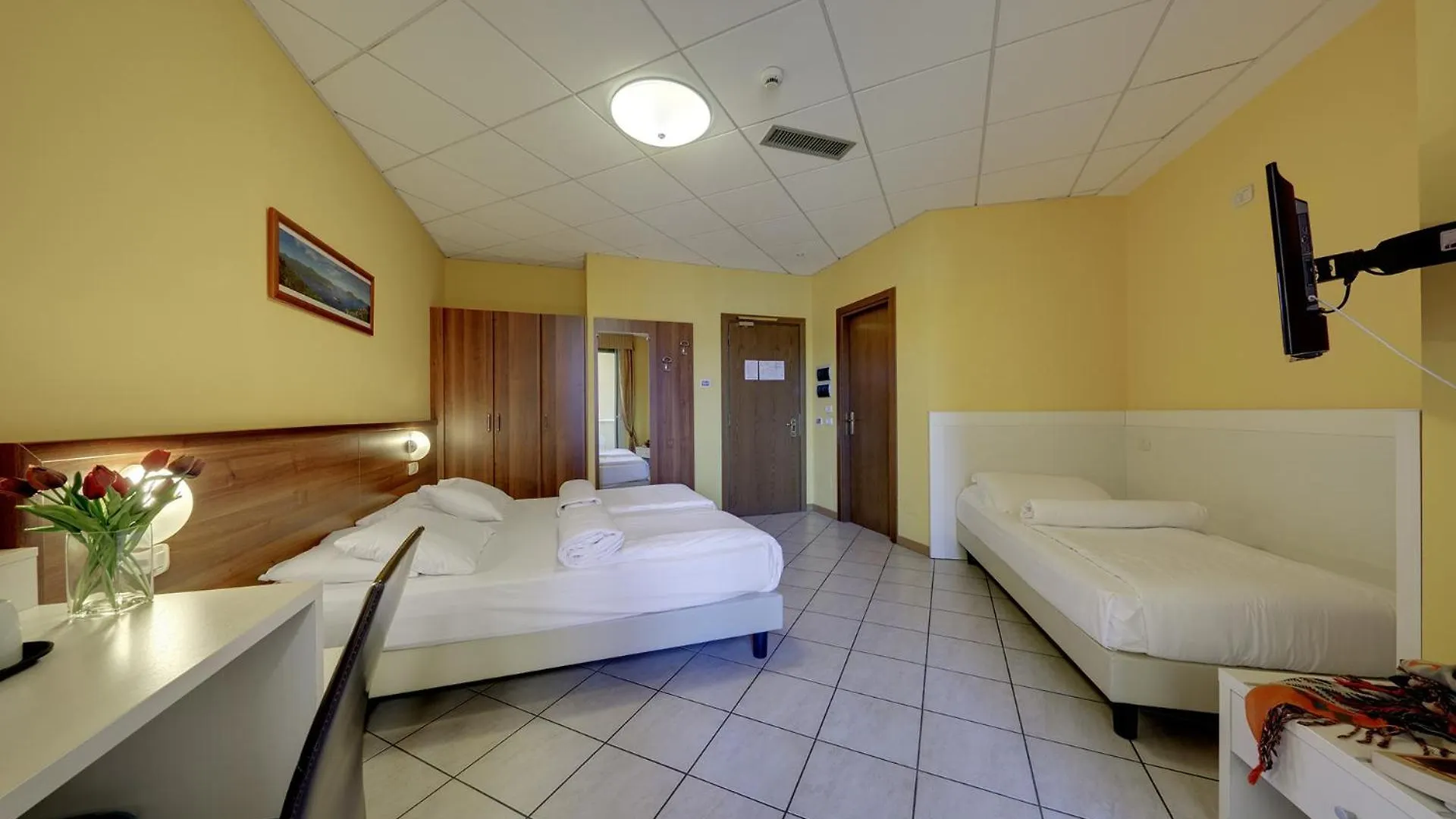 ***  ורבאניה Hotel Residence Zust איטליה