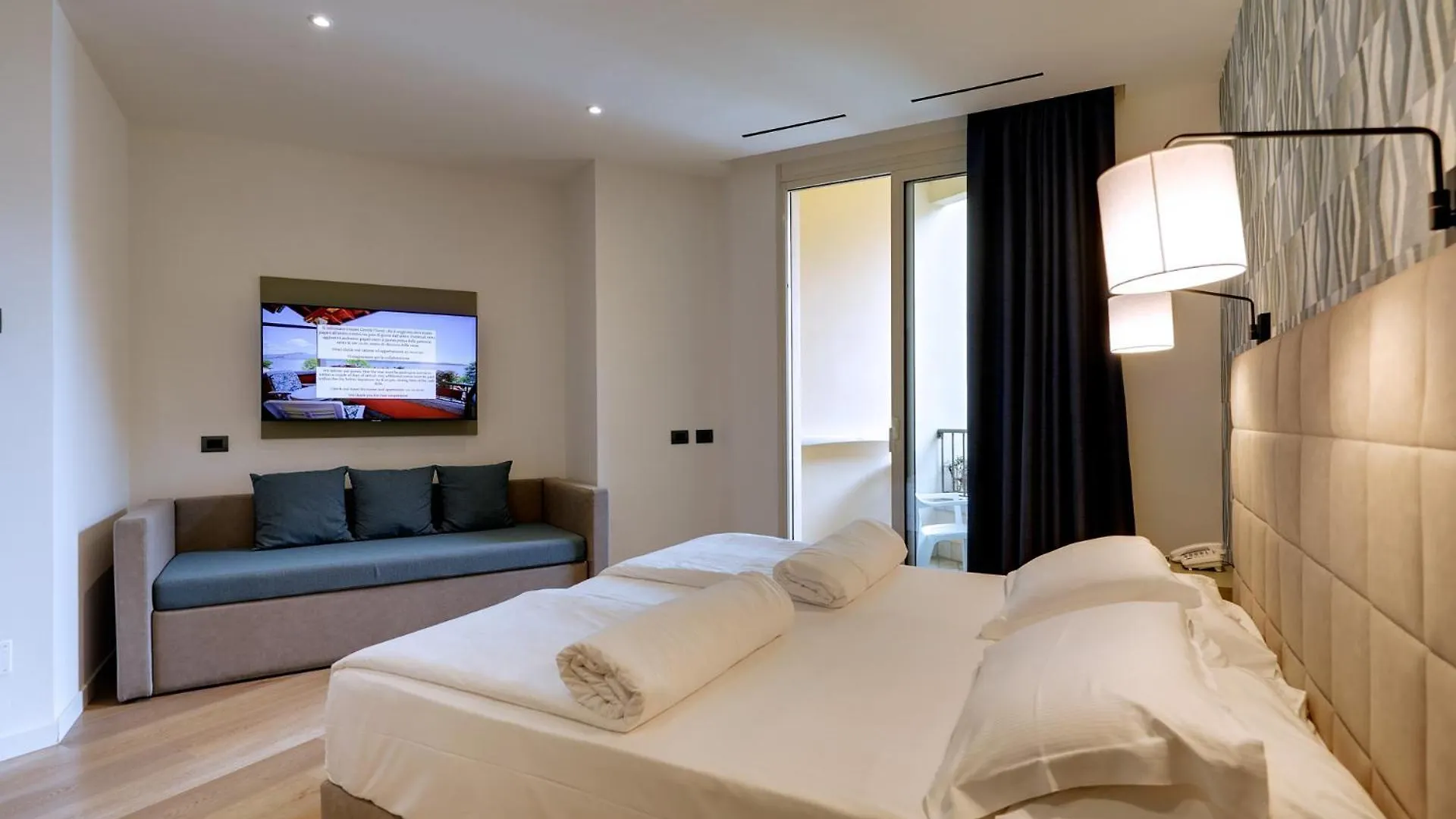 Hotel Residence Zust Verbania 3*,