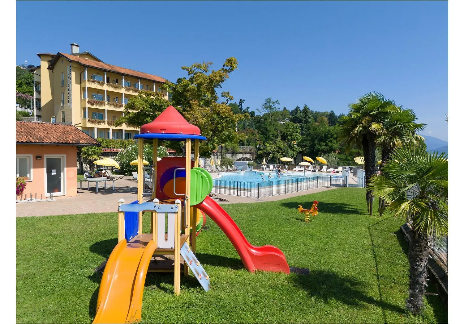 ***  Hotel Residence Zust Вербания Италия