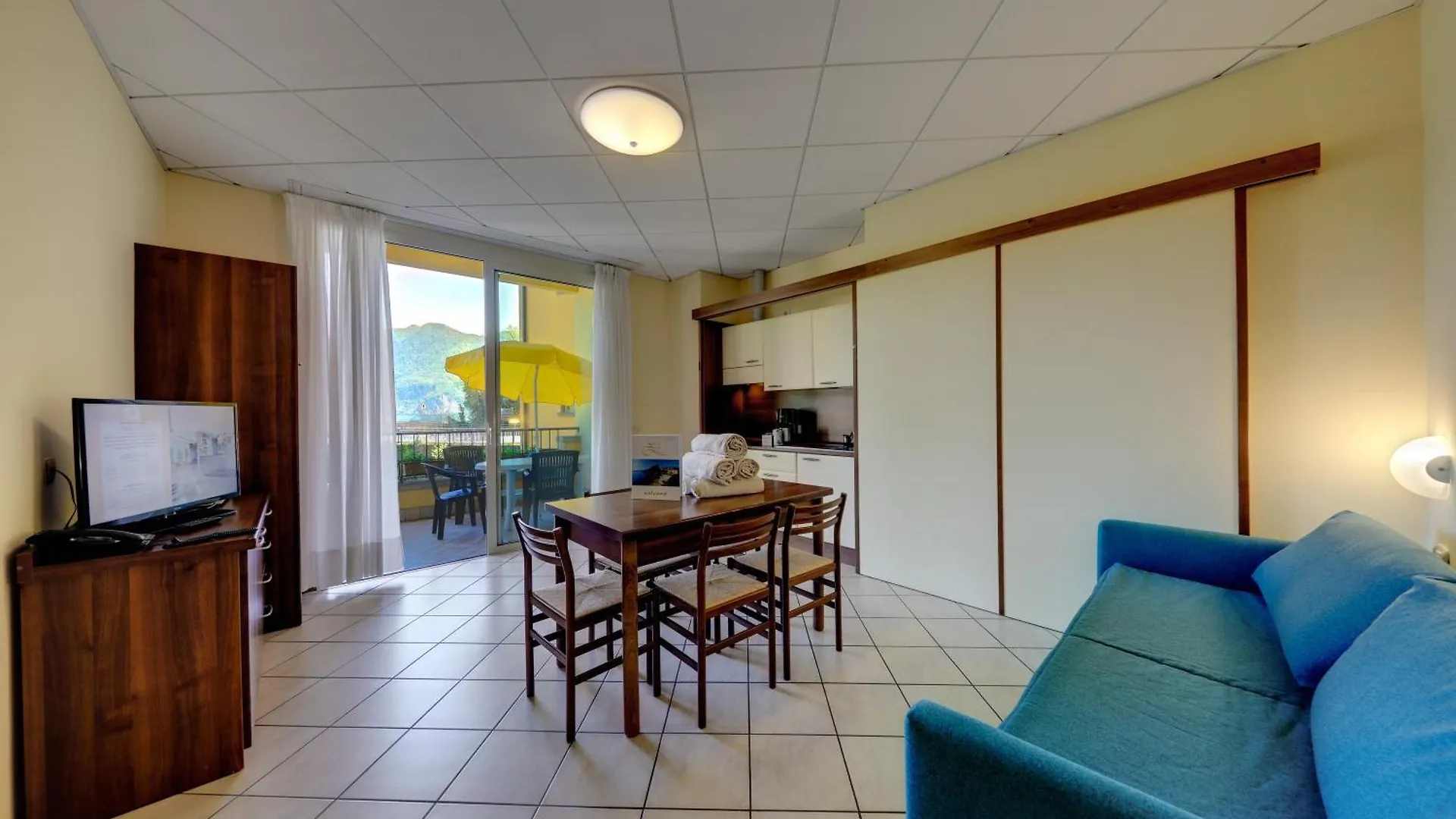 ***  Hotel Residence Zust Вербания Италия
