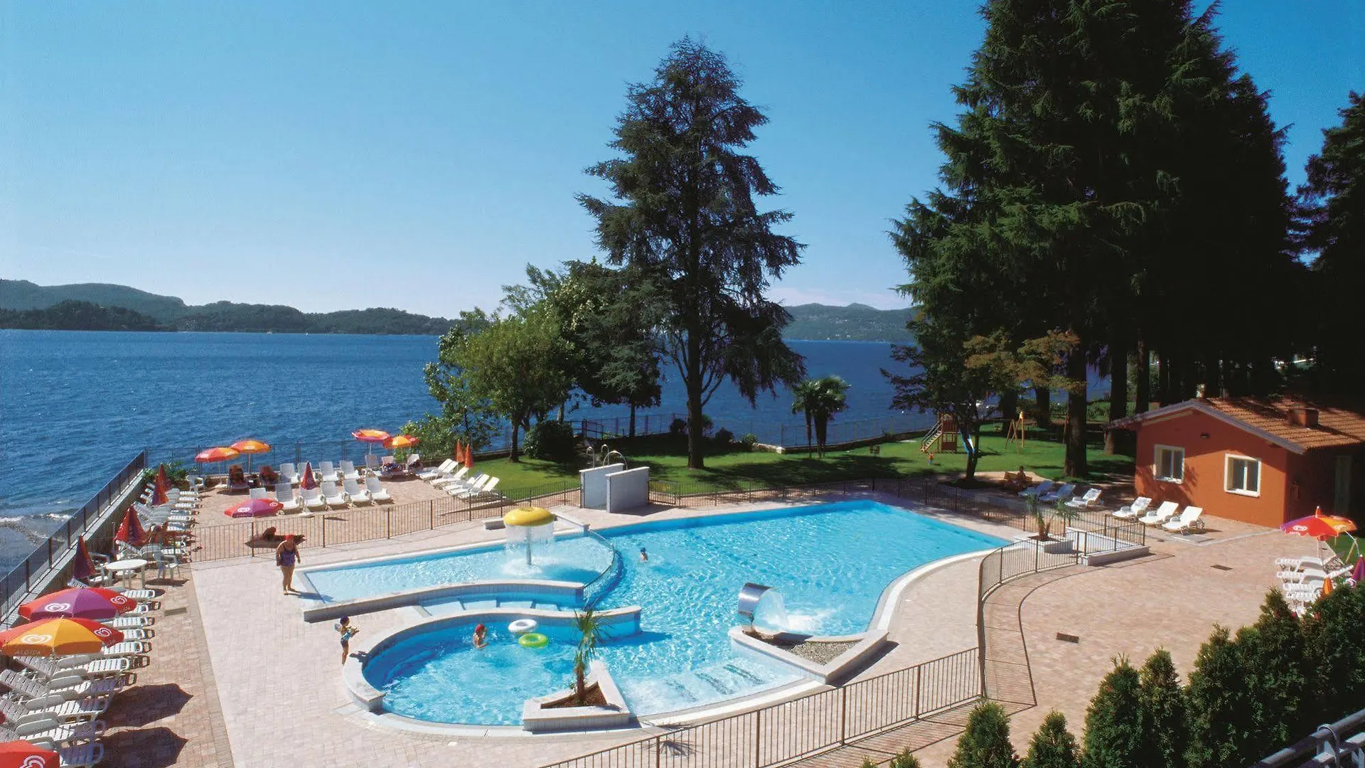 Hotel Residence Zust Verbania Italië