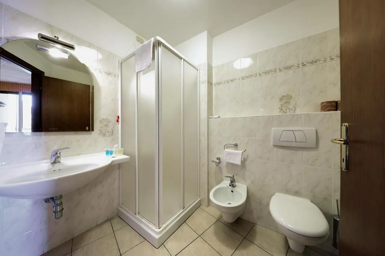 Hotel Residence Zust Verbania